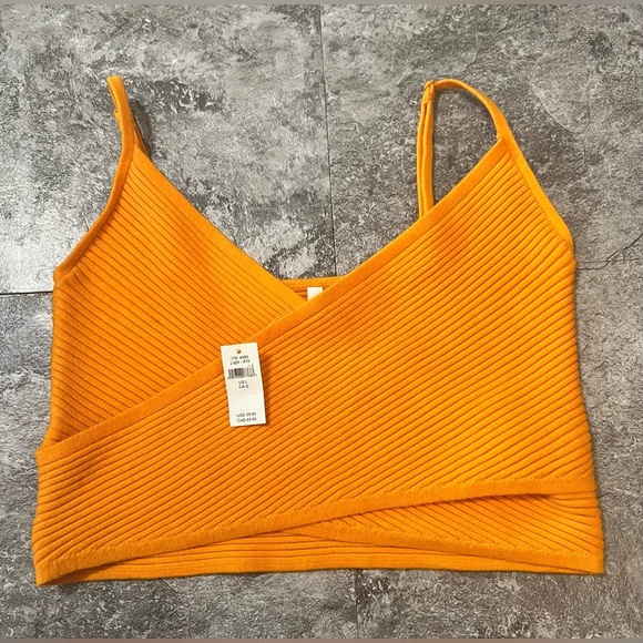 NWT Aerie Bright Orange Crop-Size: Large - Picture 4 of 6